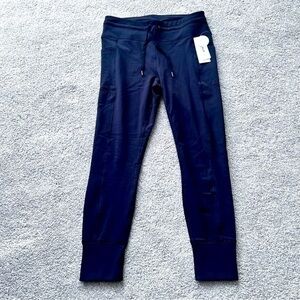 NWT Yogalicious Lux 7/8 black joggers size XL